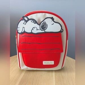 BNWT Peanuts Snoopy Knapsack/Backpack/Bag
